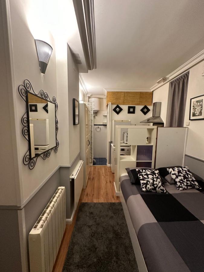 Petit House City Center Madrid Bagian luar foto
